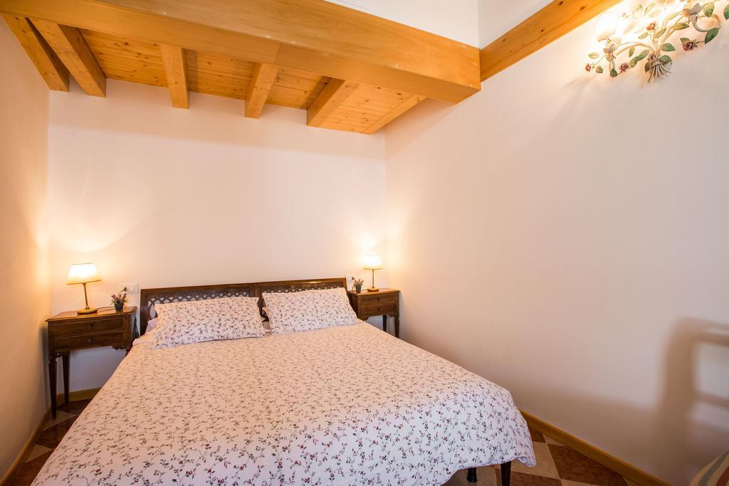 Le Camerine Apartment Water Front Toscolano-Maderno Esterno foto