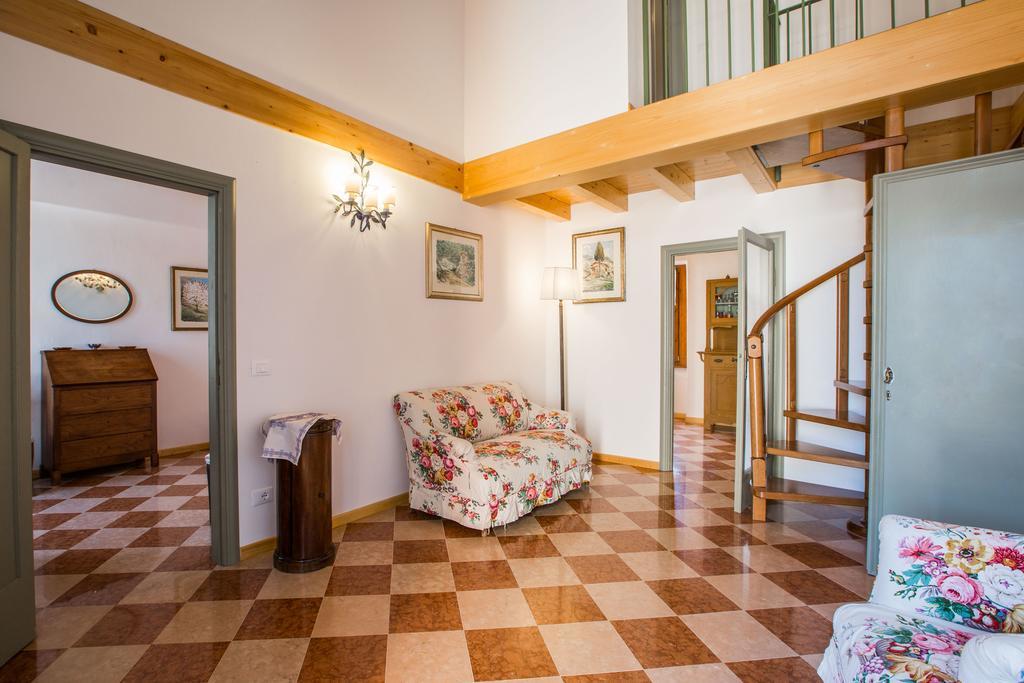 Le Camerine Apartment Water Front Toscolano-Maderno Esterno foto