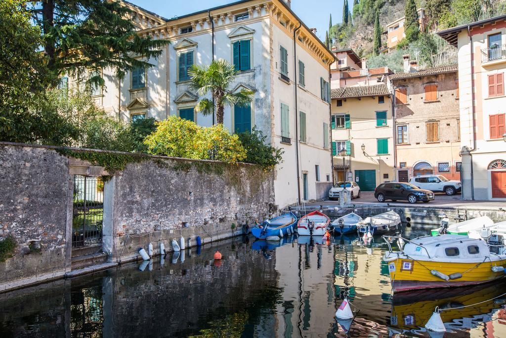 Le Camerine Apartment Water Front Toscolano-Maderno Esterno foto